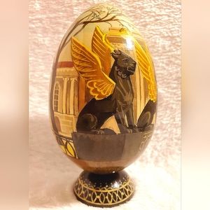 🚫SOLD🚫 Russian Handpainted Decorative Wooden Lacquer Egg Saint Petersburg 1998